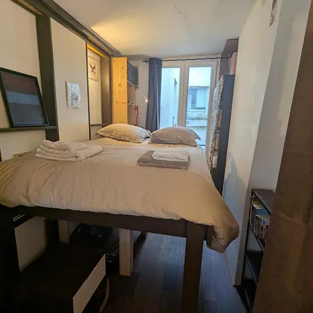 Charming Pied-a-terre - Marais